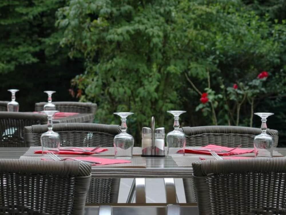 Hotel Novel Restaurant La Mamma Аннесі Екстер'єр фото