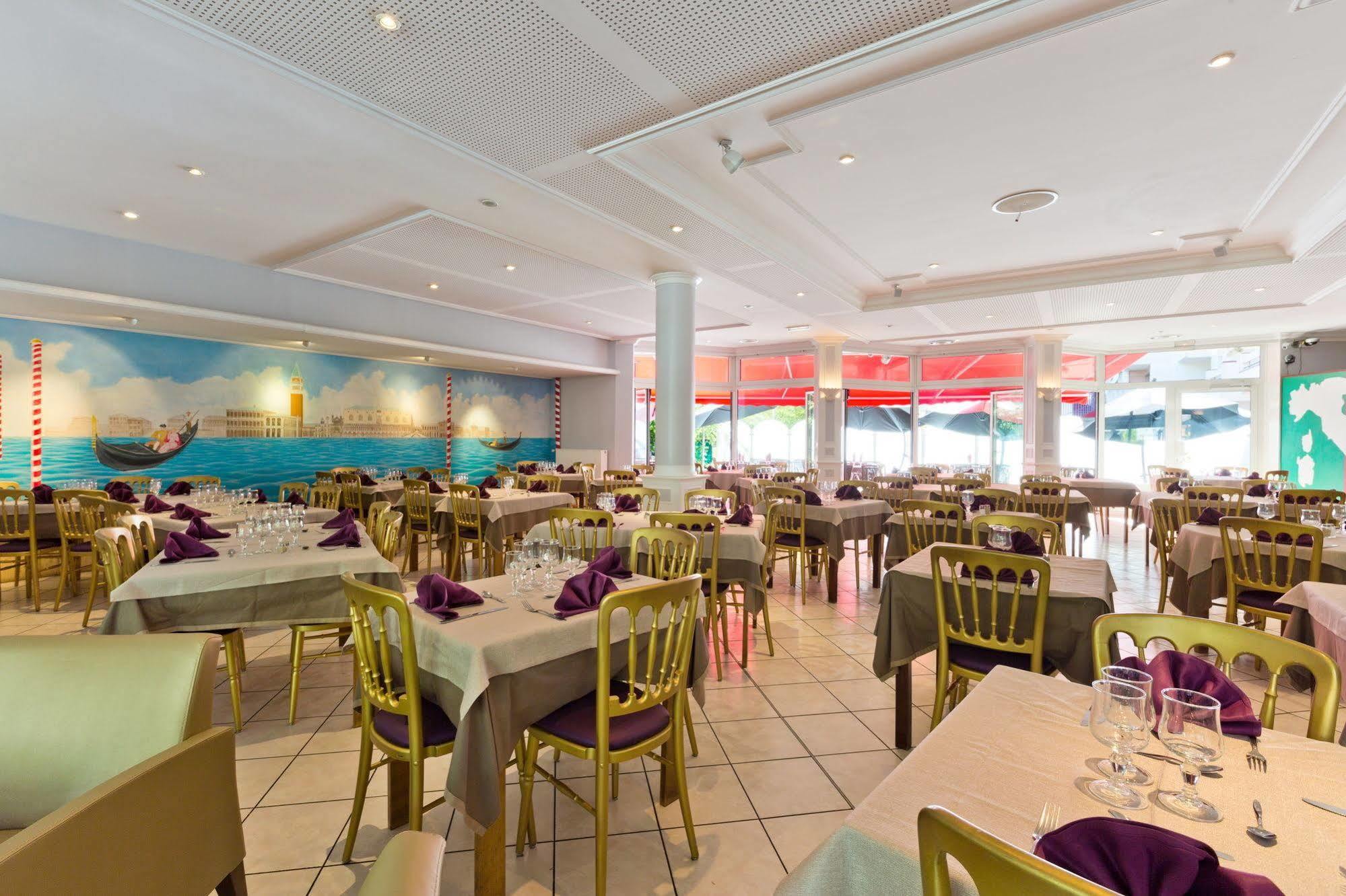 Hotel Novel Restaurant La Mamma Аннесі Екстер'єр фото